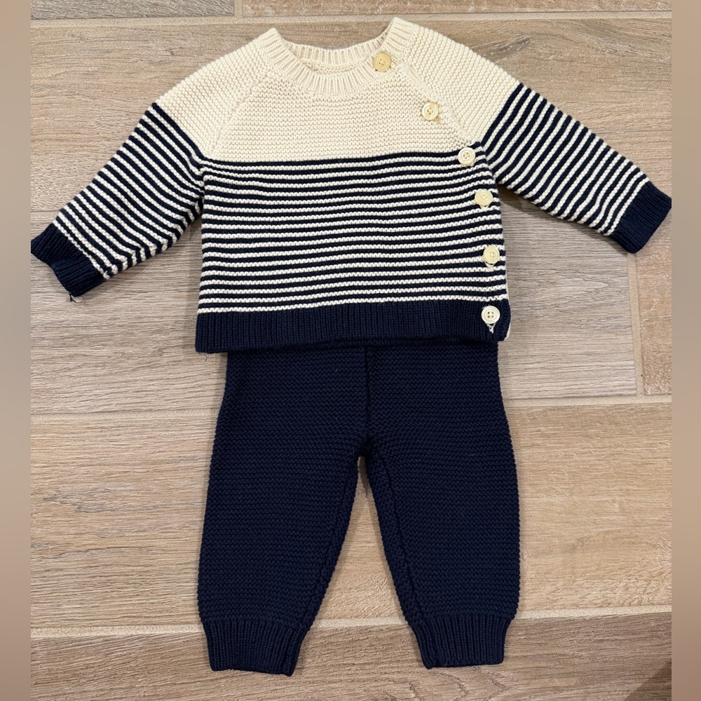 Bundle! Baby Clothes-BabyGap, Ralph Lauren, Joe Fresh, Kissy Kissy, Janie & Jack